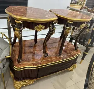 Royal Center Table and 2 Stool