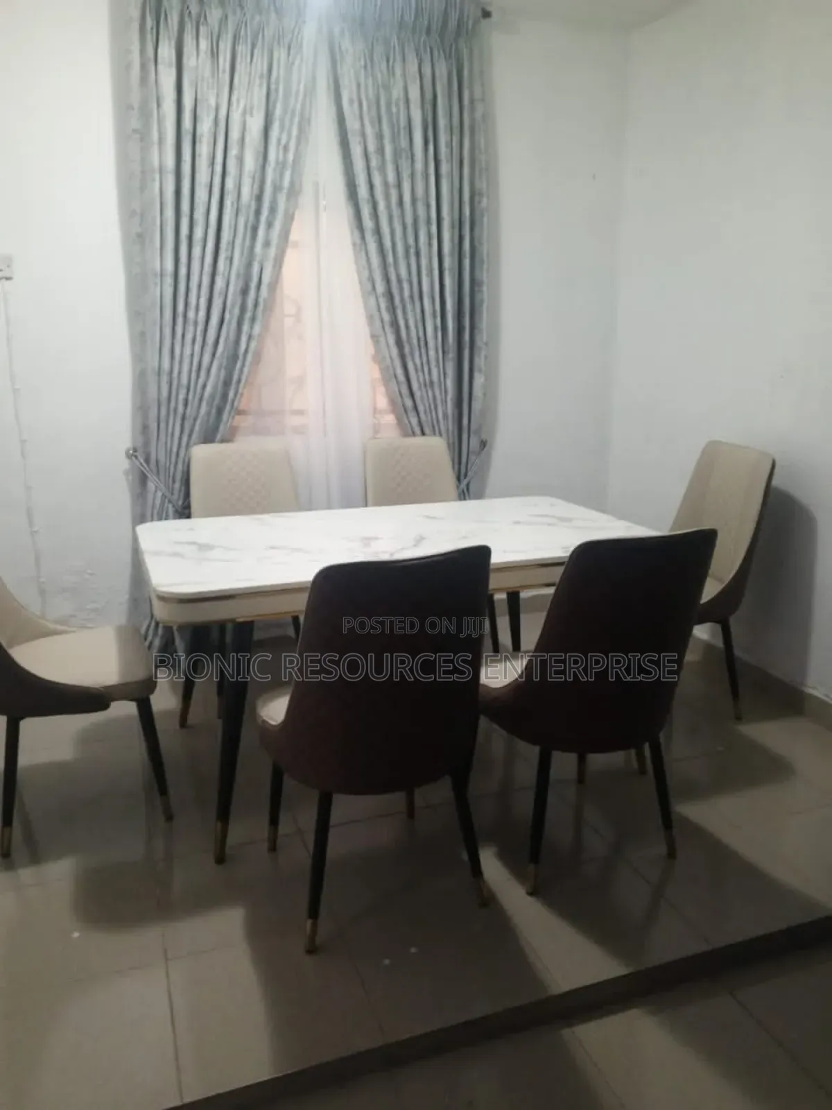 Executive 6 Seaters Dining Table Set