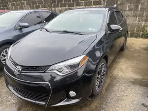 Toyota Corolla S 4dr Sedan (1.8L 4cyl CVT) 2015 Black