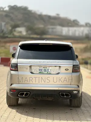 Land Rover Range Rover 3.0L Supercharged HSE 2014 Gold
