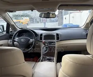 Toyota Venza V6 AWD 2010 White
