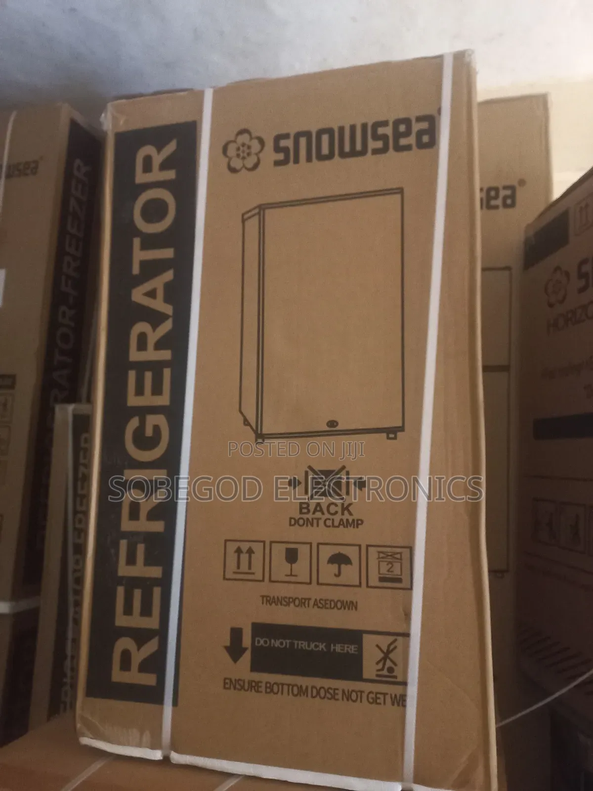 Snowsea Quality Refrigerator Table Top Single Door
