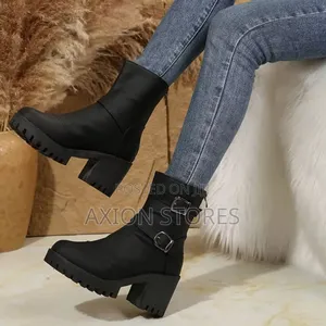 Quality Fashion Women's Boot