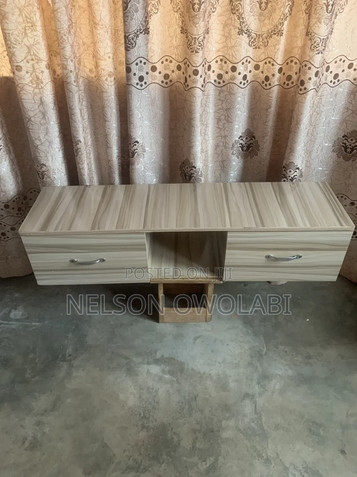 Saloon Drawers/Mirror Frame