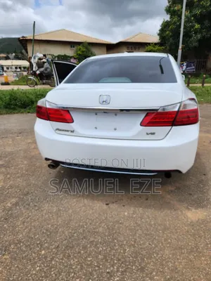 Honda Accord EX-L V-6 4dr Sedan FWD (3.5L 6cyl 6A) 2013 Off white