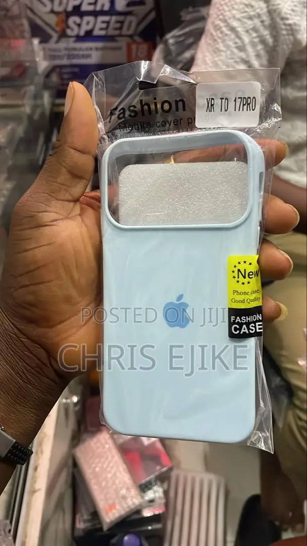 Xr to 17 Pro Pouch