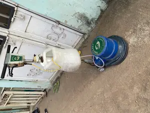 Tile Scrubbing Machine
