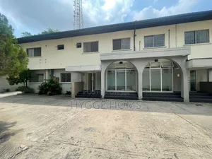 10 Bed Detached House With Bq 30-40 Cars Parking Victoria Island