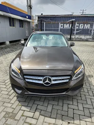 Mercedes-Benz C300 Luxury 4Matic Sedan AWD (2.0L 4cyl 7A) 2016 Brown