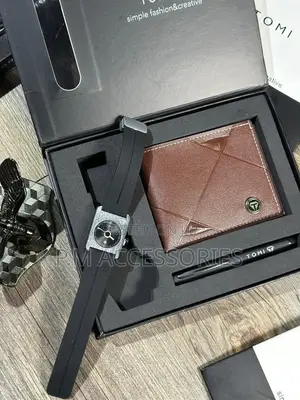 Tomi Leather Set