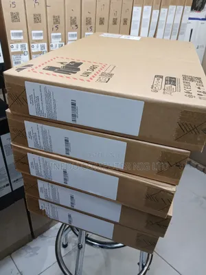 New Laptop HP 14-ep0063 8GB Intel Core i5 SSD 512GB