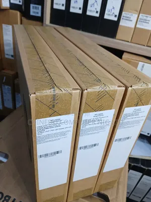 New Laptop HP 14-ep0063 8GB Intel Core i5 SSD 512GB