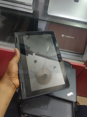 Laptop Lenovo ThinkPad Yoga 4GB Intel SSD 128GB