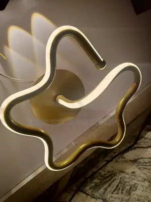Star Shape Wall Bracket, Ceiling Fitting Light With 3 Colors