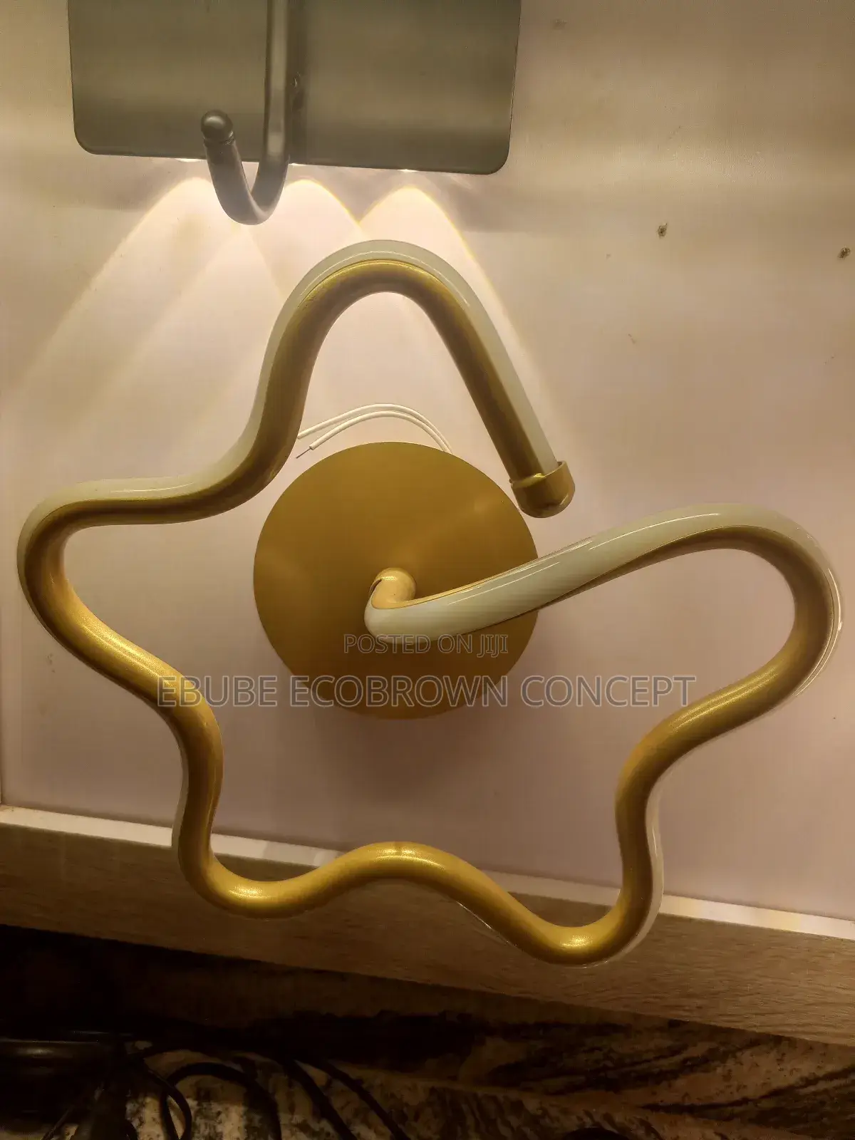 Star Shape Wall Bracket, Ceiling Fitting Light With 3 Colors
