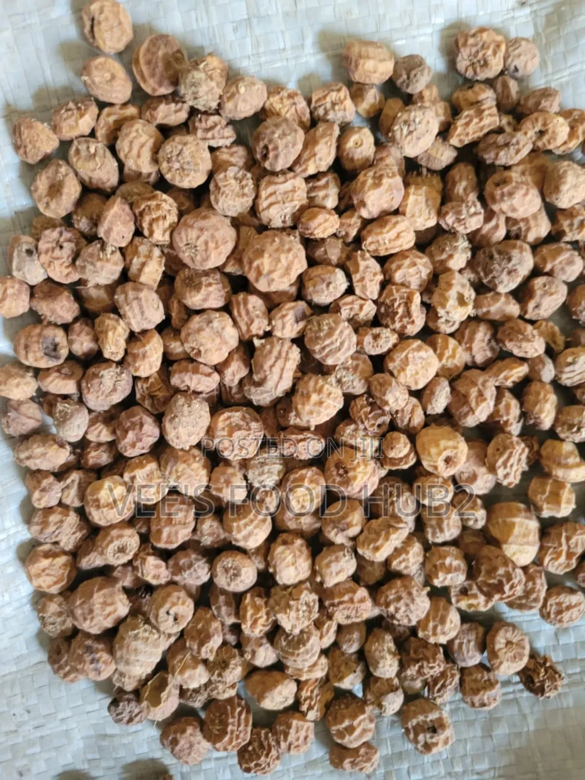 Dates Tigernuts