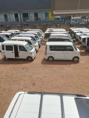 Suzuki APV Minibus 2012 White