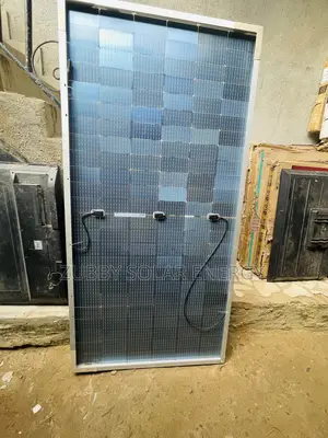 600w Jinko Bi-Facial 144cells