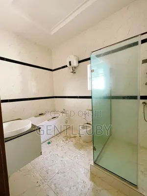4bdrm Duplex in Lekki County for rent