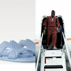 Louis Vuitton Luxury Quality Slides