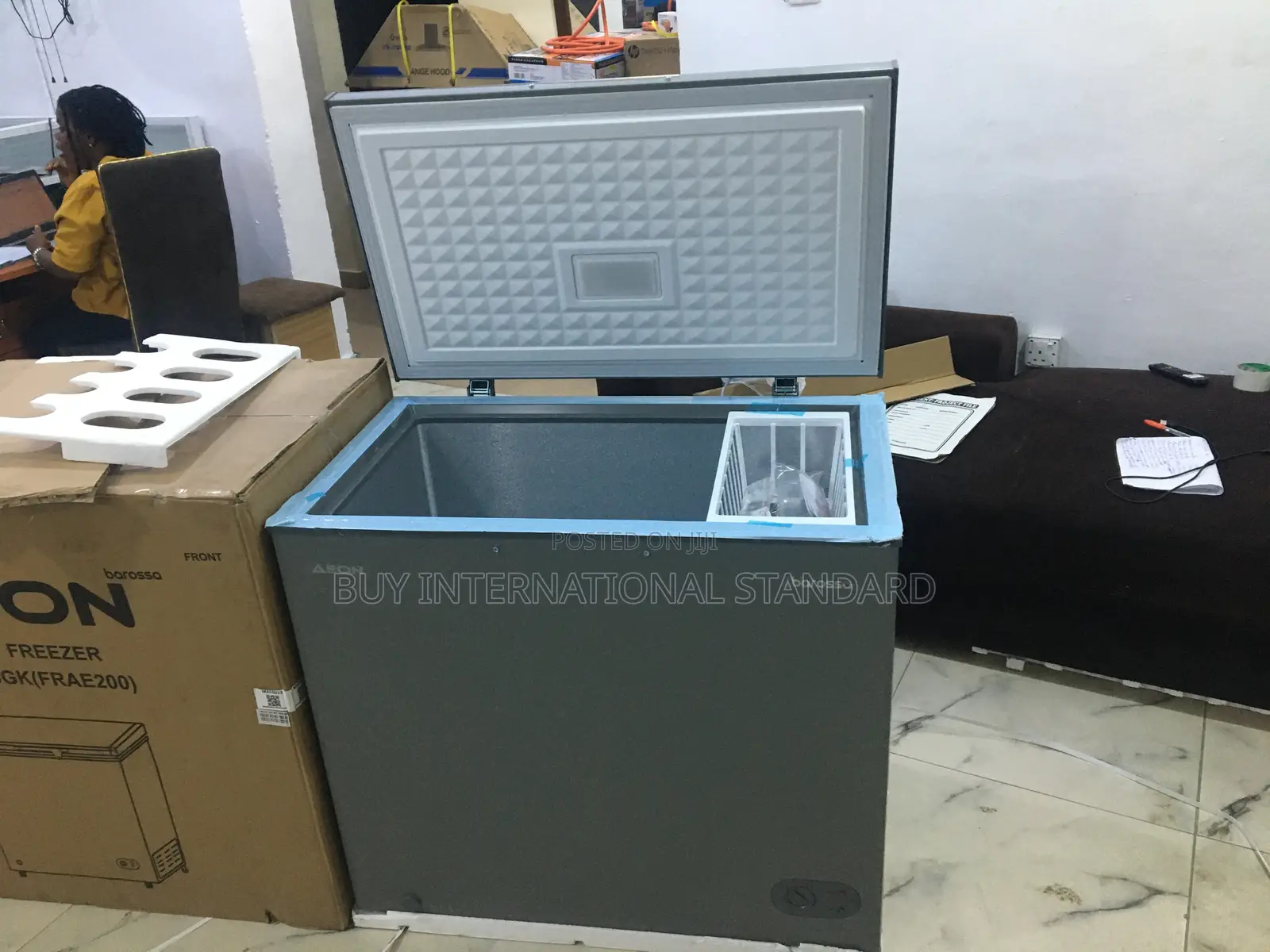 Aeon 200l Deep Freezer – Solid Condition