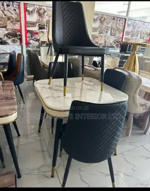 4 Seaters Dinning Set