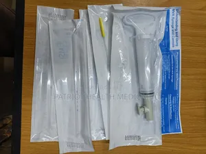 Mva Set (Syringe and Cannula)