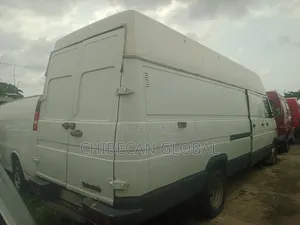 Iveco Daily 1999 White