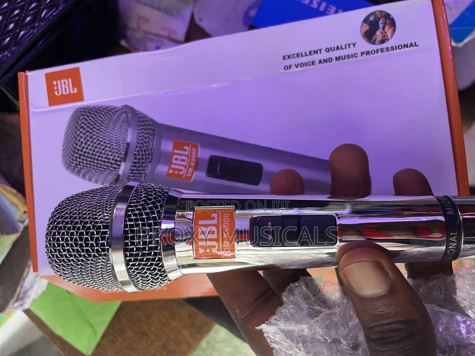 JBL Wired Mic