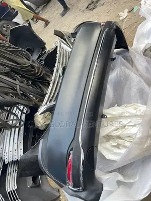New Model Upgrade Back Bumper Es350 2010/2012