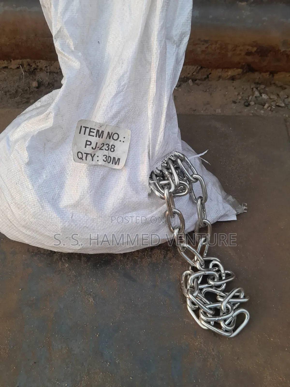 10 Mm Gavalnized Chain (Hot Dip Gavalnized ).
