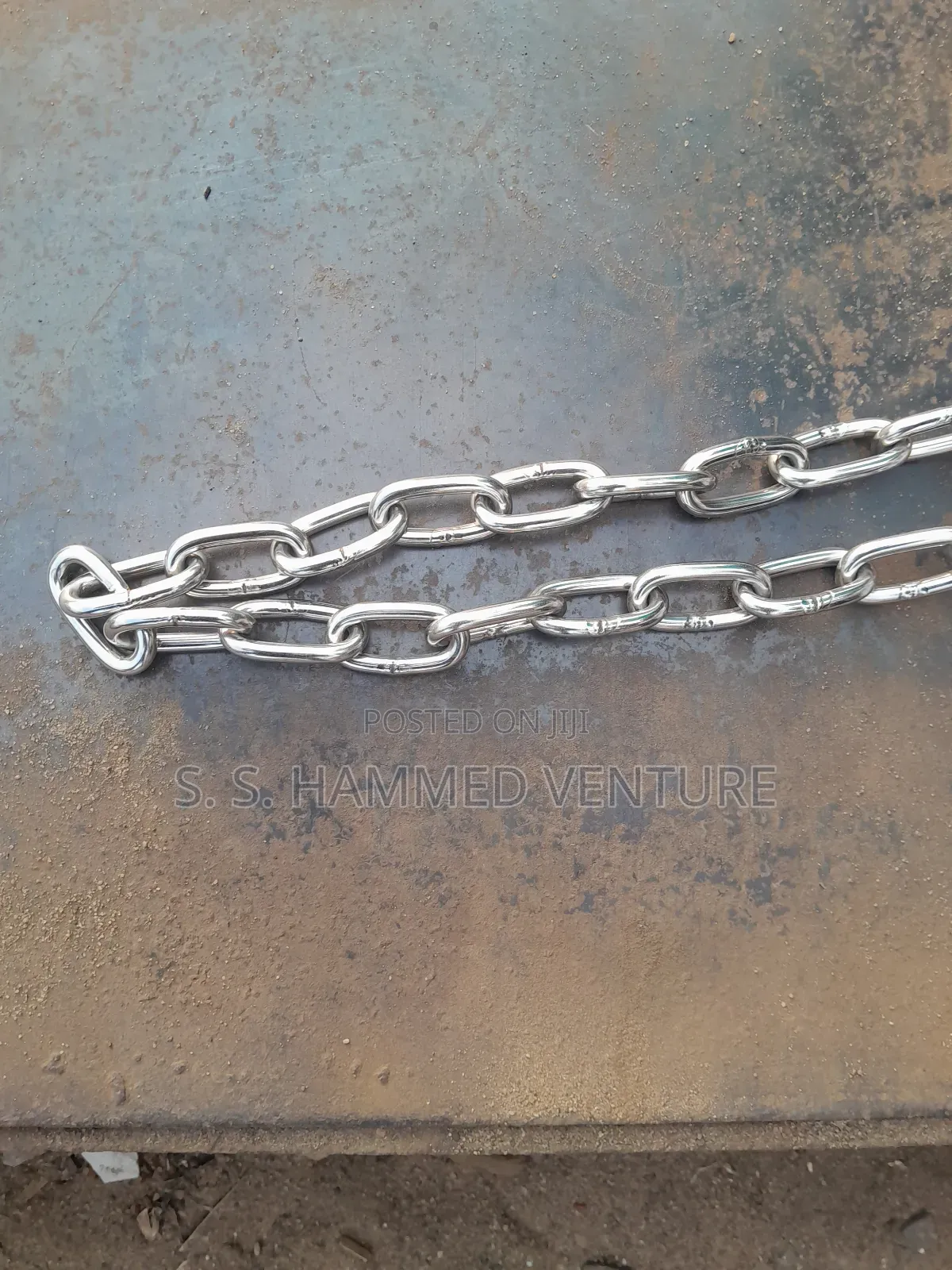 10 Mm Gavalnized Chain (Hot Dip Gavalnized ).