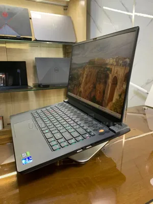 Laptop Dell Alienware M15 R6 16GB Intel Core I7 SSD 512GB