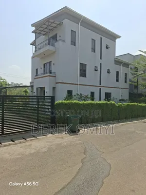 4bdrm Duplex in Life Camp for sale