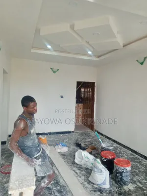 2bdrm Apartment in Ologuneru for rent