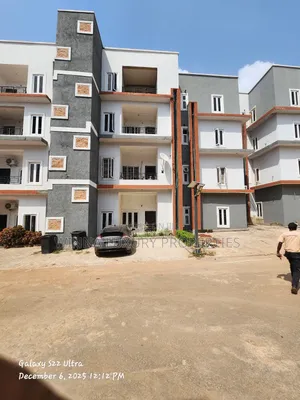 3bdrm Apartment in Peachville Estate, Kaura for rent
