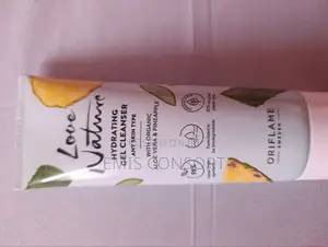Love Nature Hydrating Cleanser