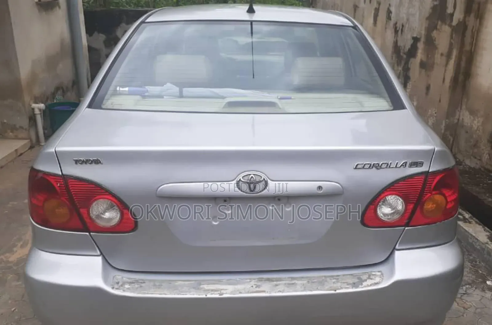 2004 Toyota Corolla