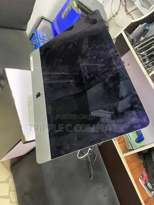 Desktop Computer Apple iMac 8GB Intel Core i5 HDD 1T