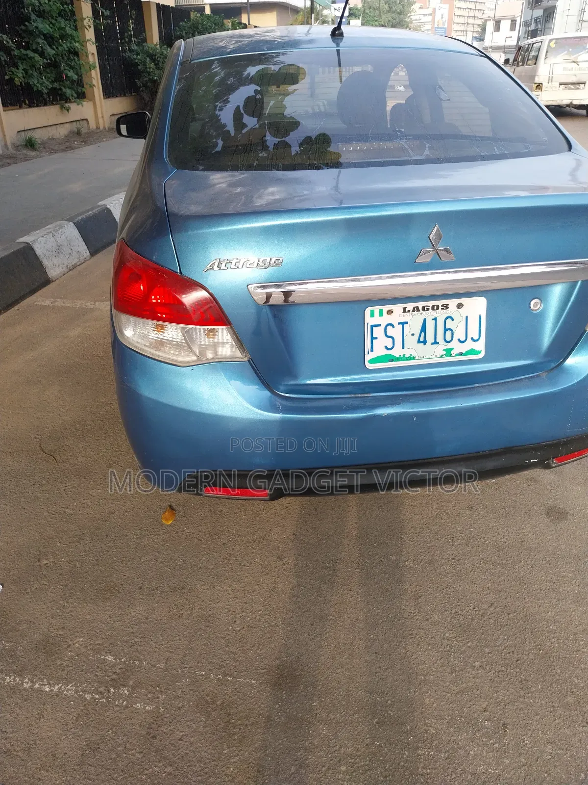 Mitsubishi Attrage 2010 Blue