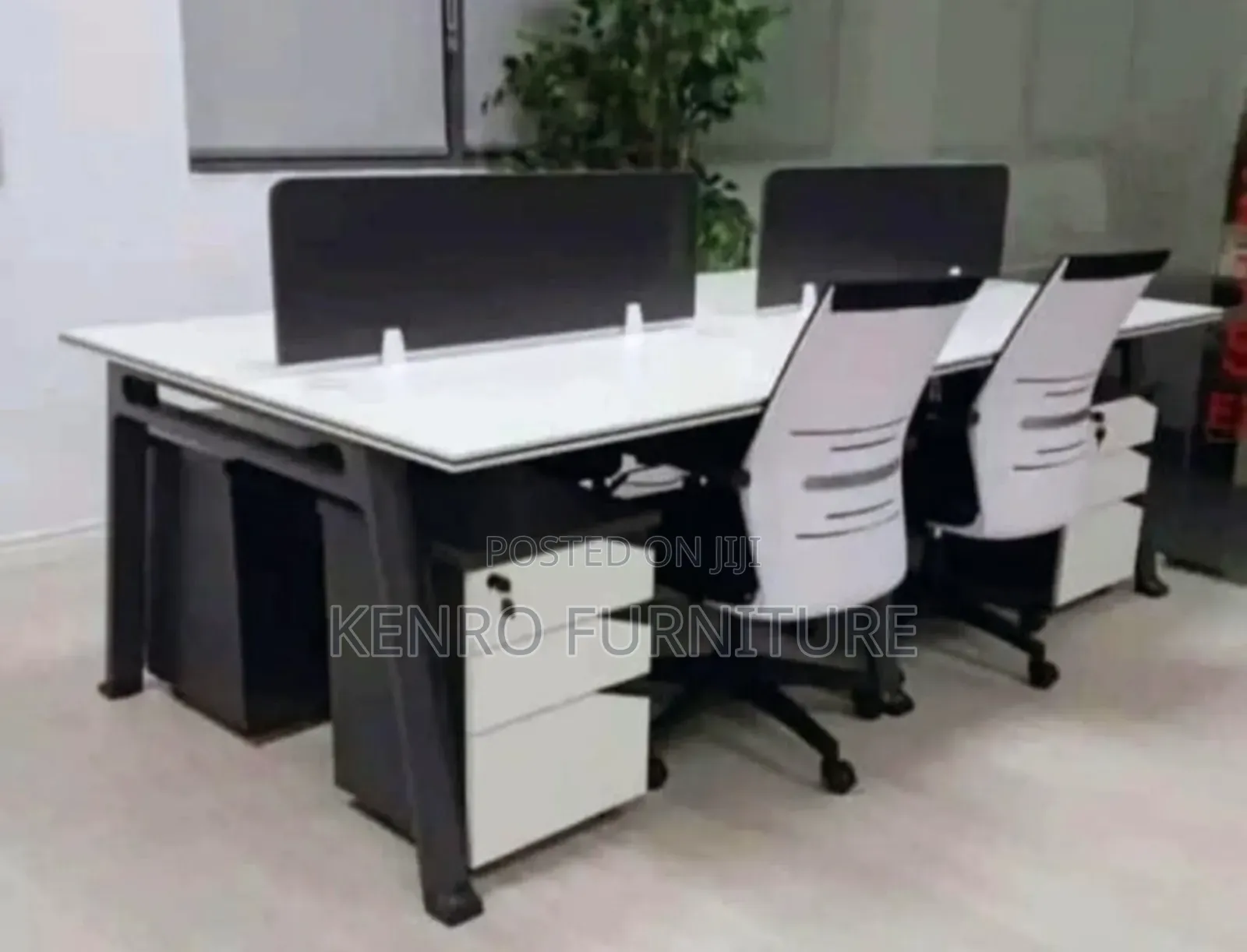 Workstation Desk With Four Chair