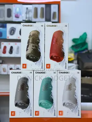 JBL Charge 5 Bluetooth Speaker