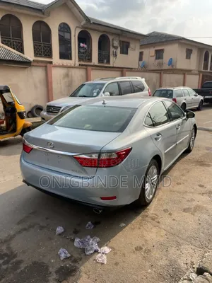 Lexus ES 350 FWD 2013 Blue