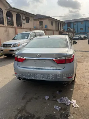 Lexus ES 350 FWD 2013 Blue