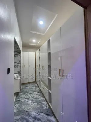 4bdrm Duplex in Solam Event Center,  for rent