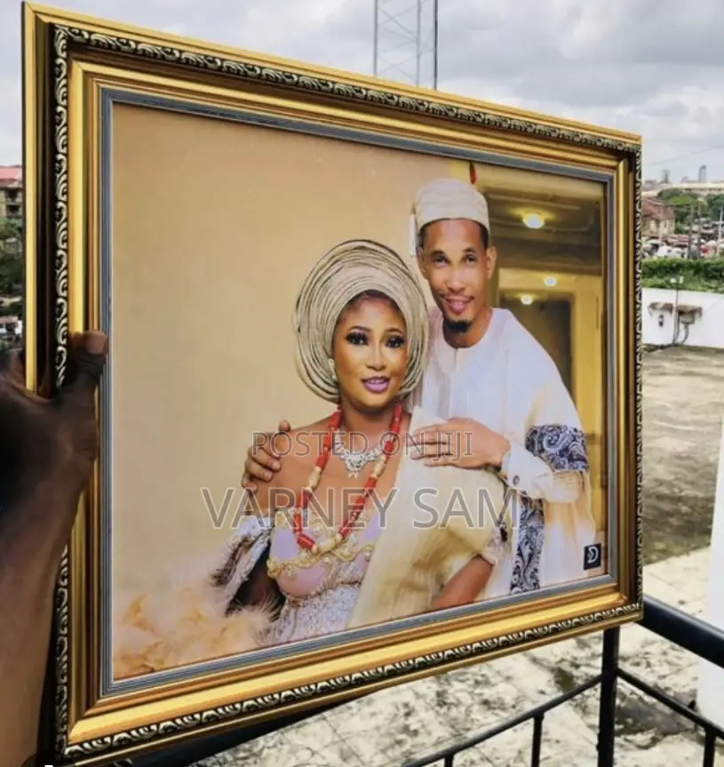 A3, A5, 24x36, 12x18 Frame Size. Official Portrait Frames