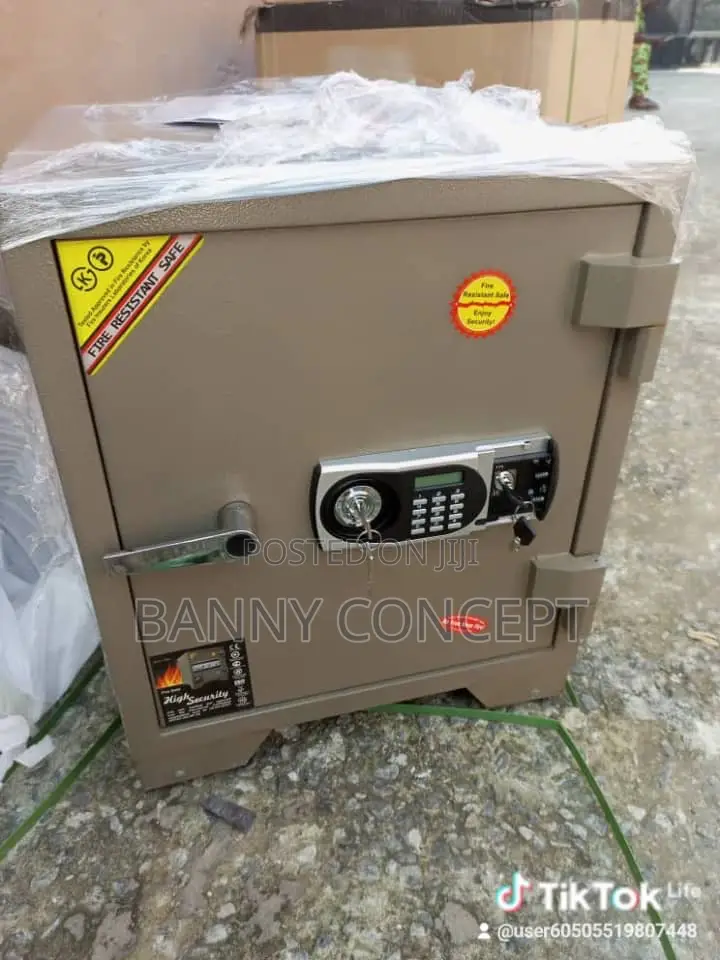 Fire-Resistant Safe