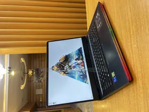 Laptop MSI 16GB Intel Core I7 SSD 1T