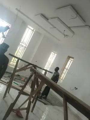 Screeding and Painting