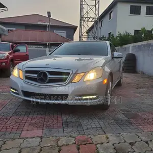 Mercedes-Benz E350 Base 4dr 4Matic Sedan AWD (3.5L 6cyl 7A) 2012 Silver